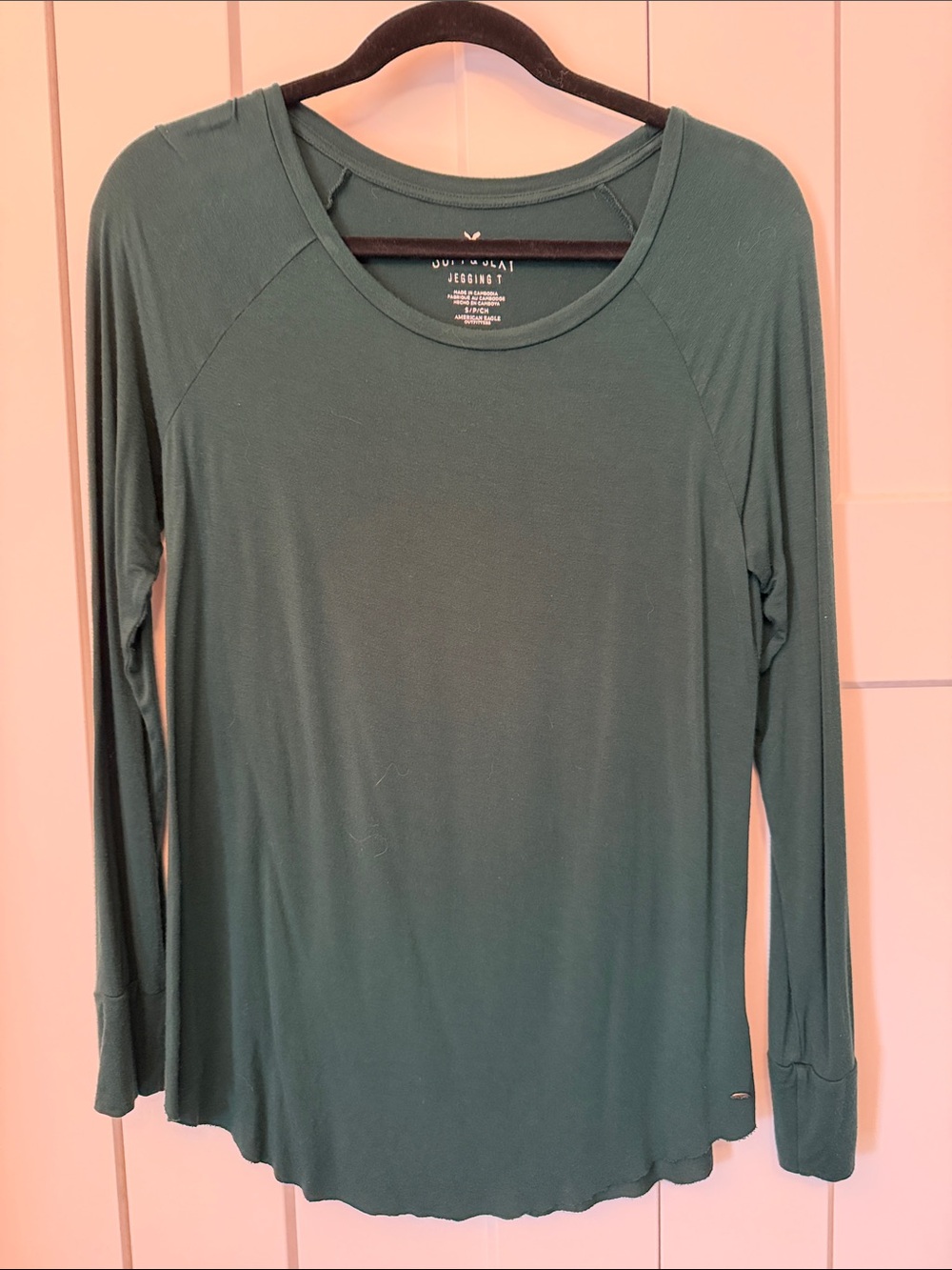American Eagle Outfitters Long-Sleeve Tee in Forest Green